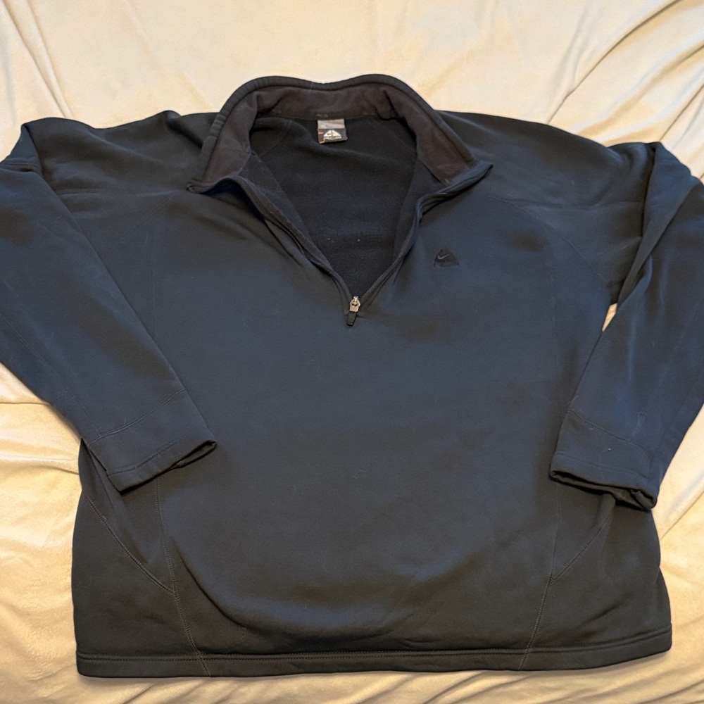 Nike ACG Black Quarter-Zip Sweatshirt